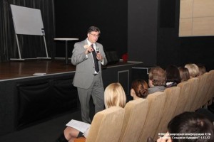 PhD, HR Professor G. McDaniel (USA)